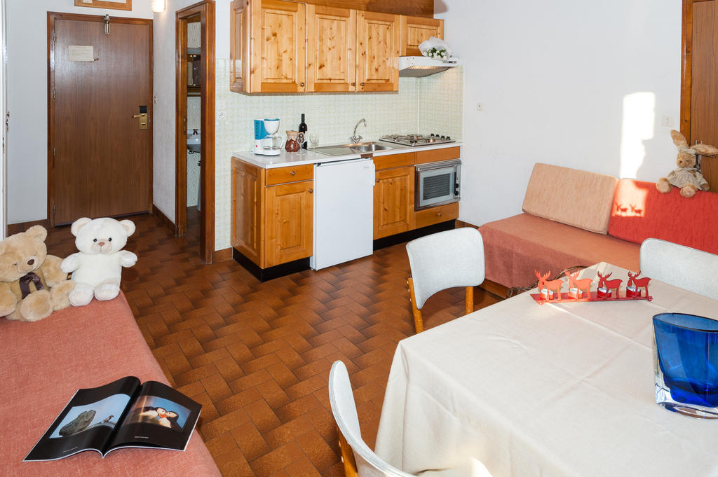 Residence Galaxy Ле-Гет Екстериор снимка